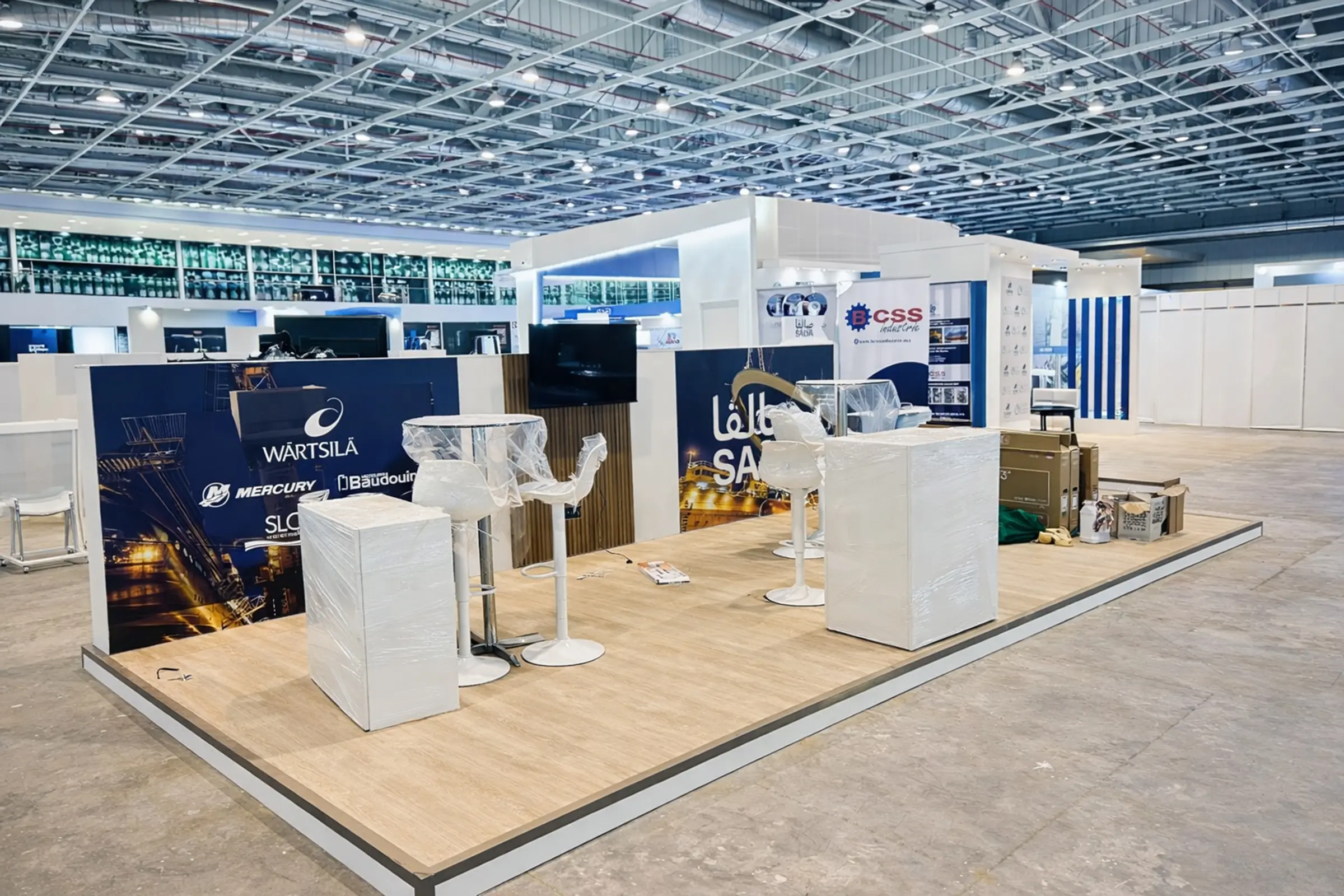 vue frontale du stand Salva au SIPORTS 2026 à El Jadida, stand d’exposition sur mesure optimisé pour la visibilité et les rencontres professionnelles