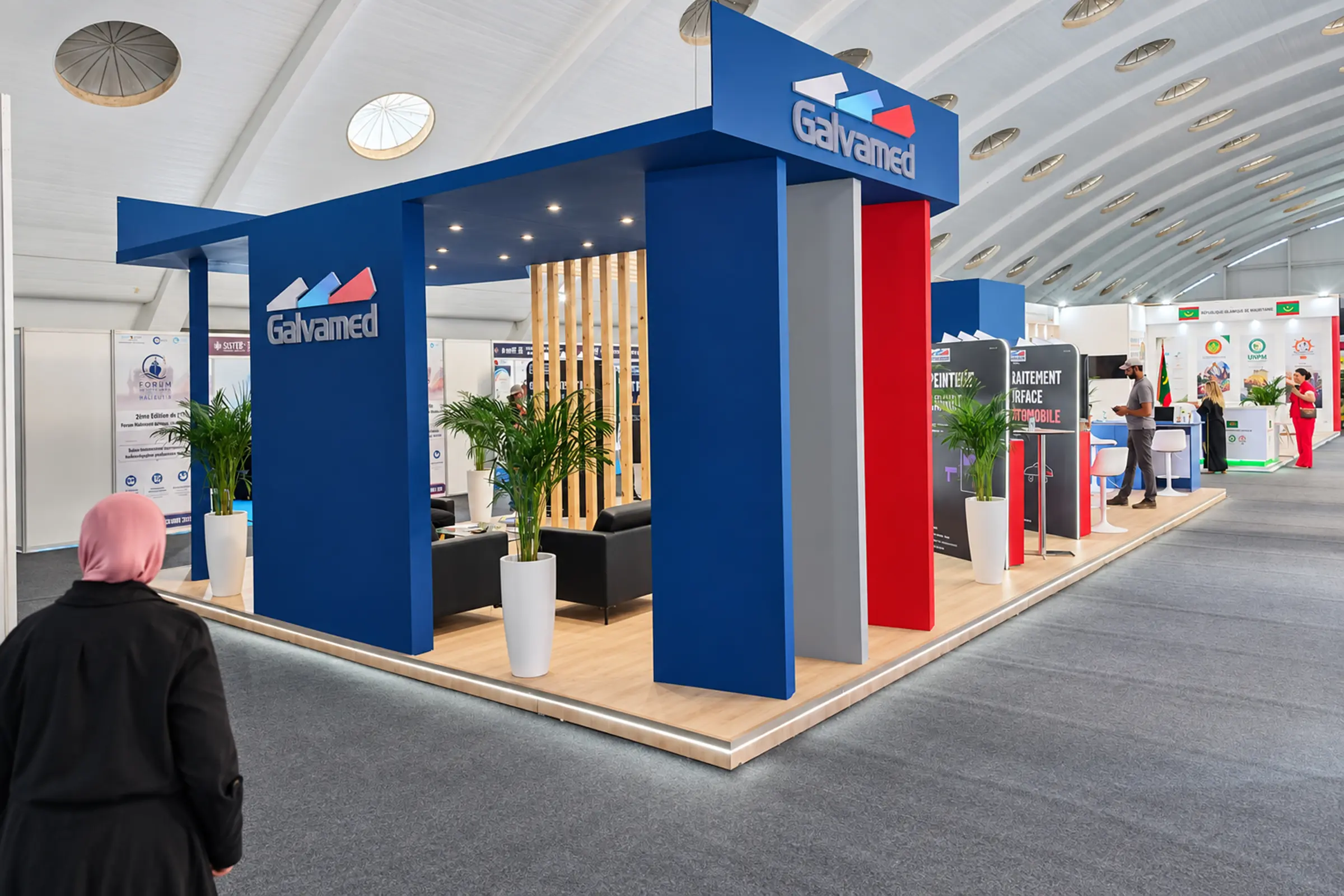 Vue derrière du stand Galvamed au SISTEP 2026 à Casablanca, stand d’exposition professionnel conçu pour les échanges B2B et la présentation de solutions techniques