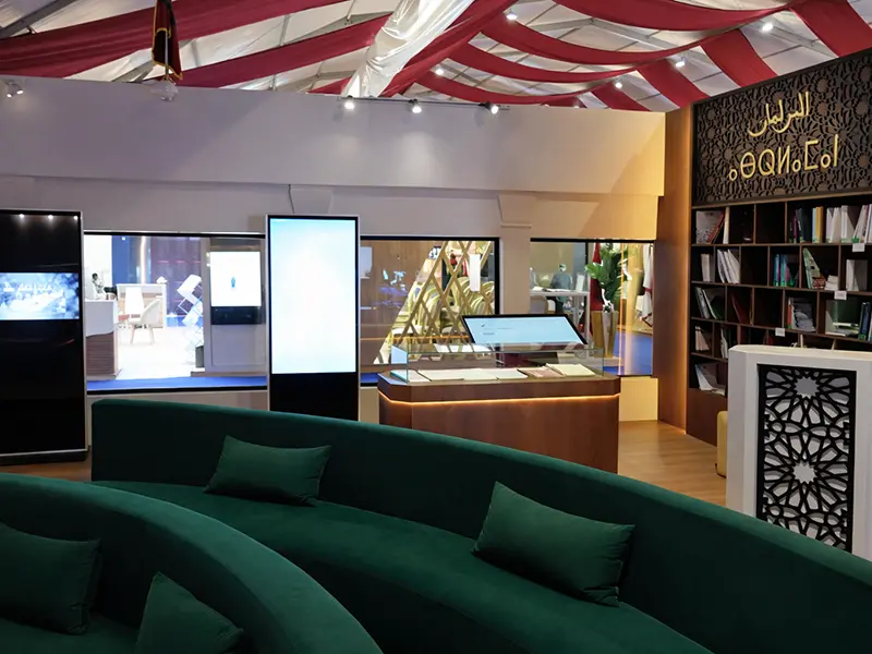 Stand sur mesure premium conçu par MG Corp pour salon professionnel